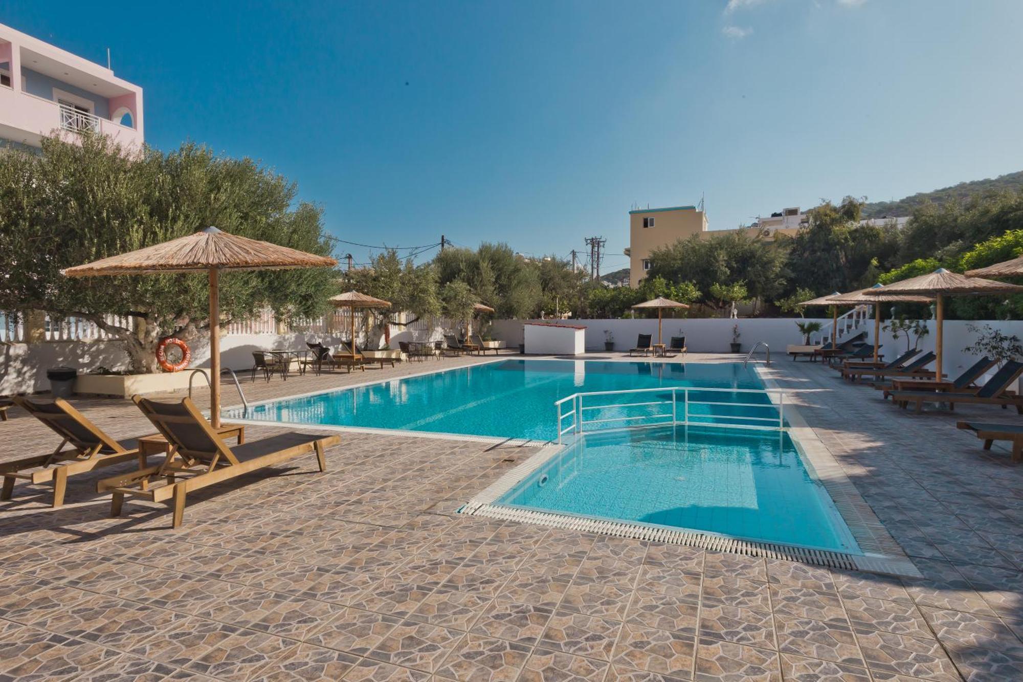 كارباثوس Regina Studios & Hotel المظهر الخارجي الصورة