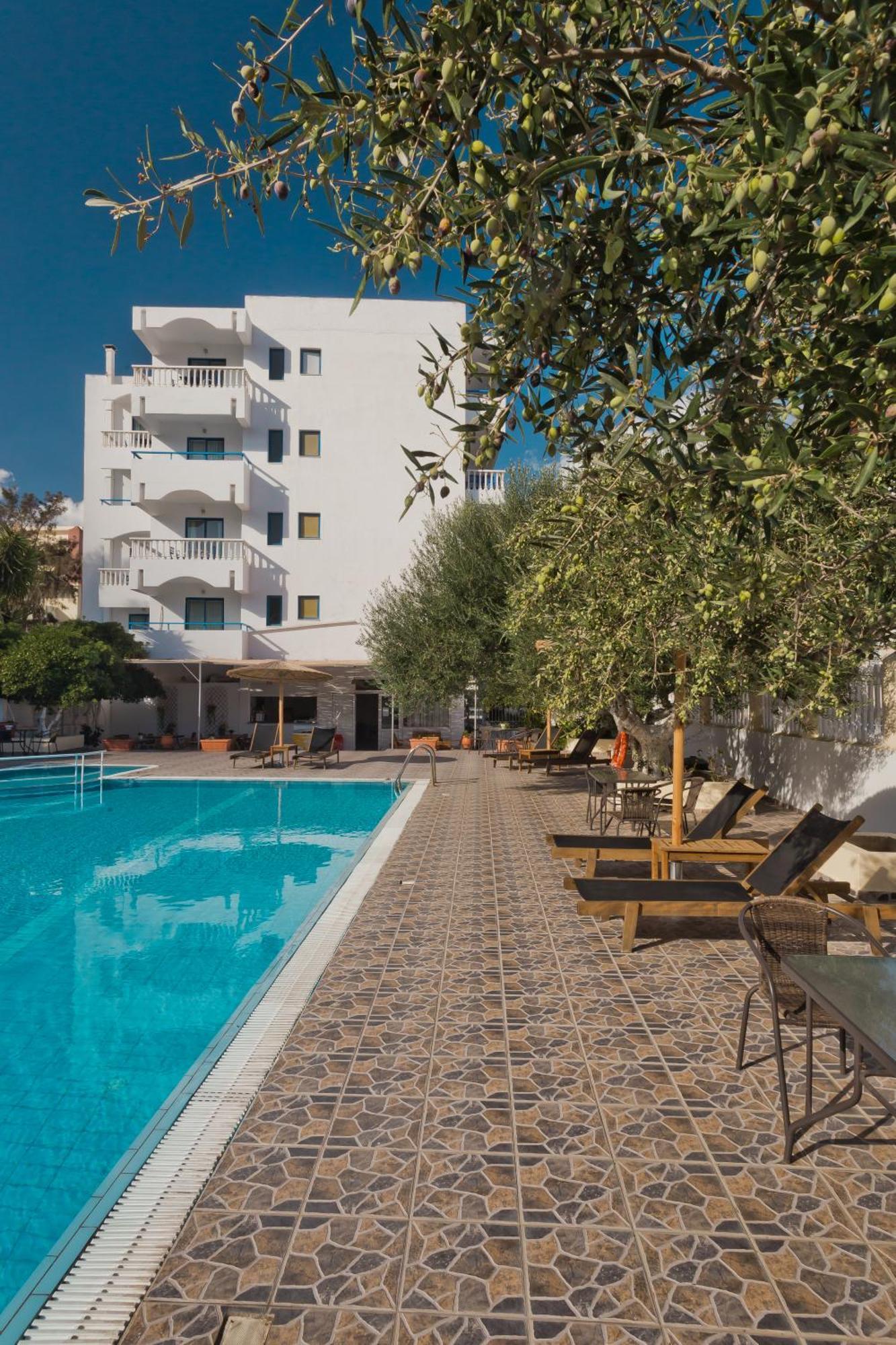 كارباثوس Regina Studios & Hotel المظهر الخارجي الصورة