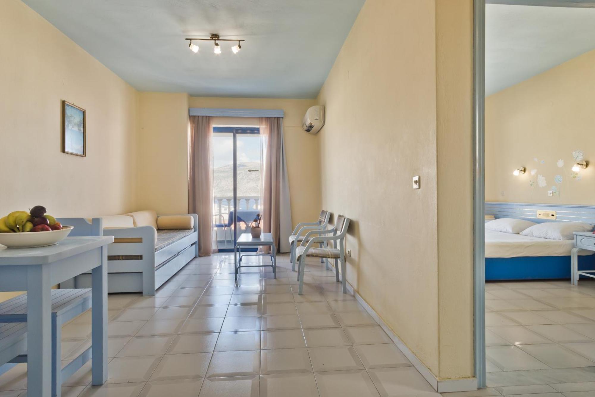 كارباثوس Regina Studios & Hotel المظهر الخارجي الصورة